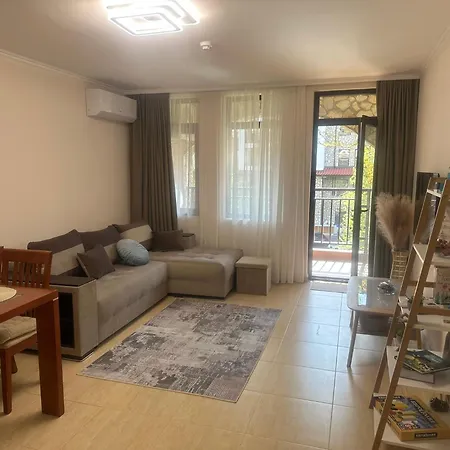 домелреал етъра 3 Apartment *