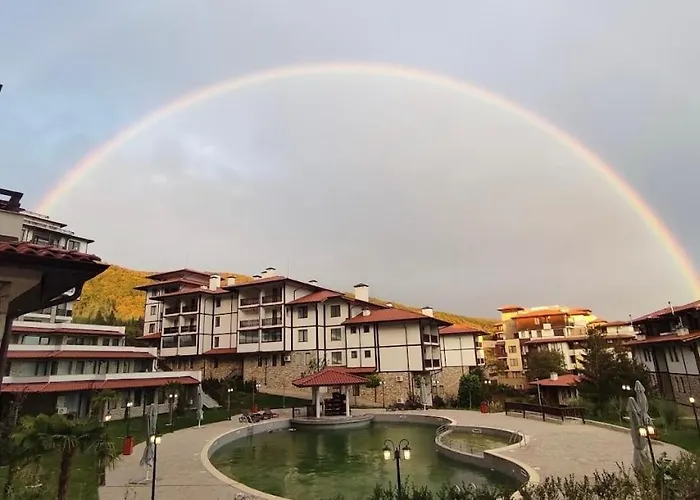 3 комнатные новые у моря Apartmán