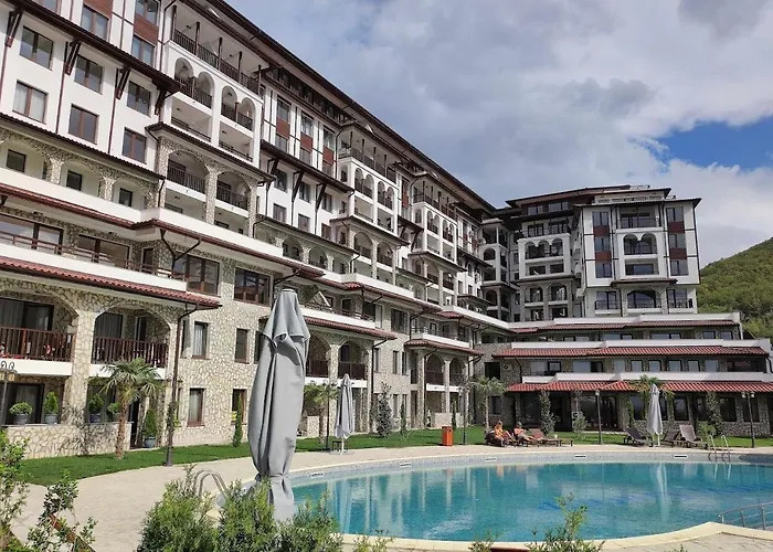 Apartmán 3 комнатные новые у моря